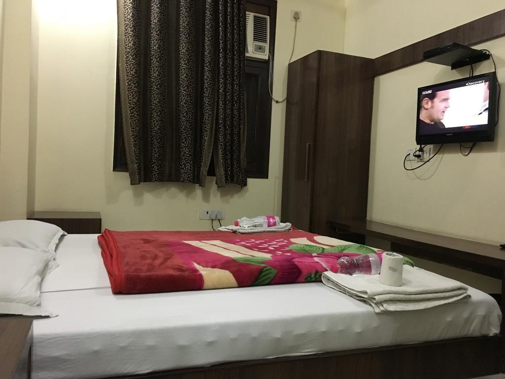 Hotel Vintage Inn นิวเดลี ภายนอก รูปภาพ